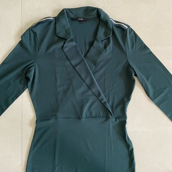 Vero Moda Sheath Dress with Notched Lapels (Dark Green) - Picture 14 of 15